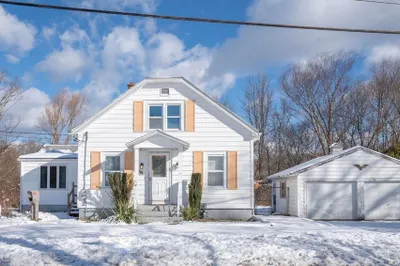 53 Buffington St 1