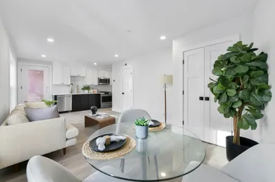 10 Geneva Street #5