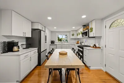 12 Randall Ave 1