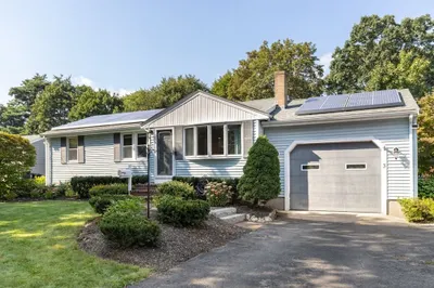 3 Lothrop St