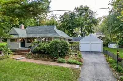 3 Woodland Road 1