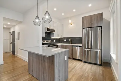 512 Massachusetts Ave #3 1
