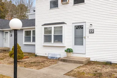 22 Pine Valley Dr #22 1