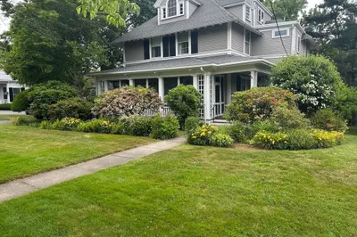 96 Beach Bluff Ave 1