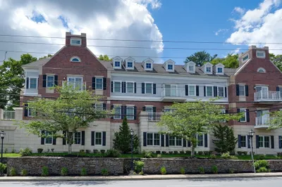 235 Cambridge Street #202 1