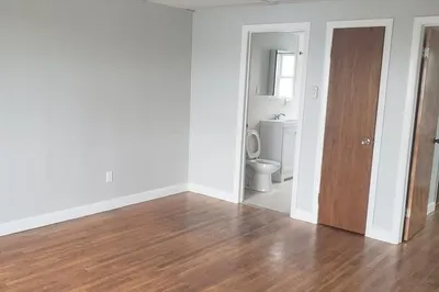 183 Lowell St #3 1