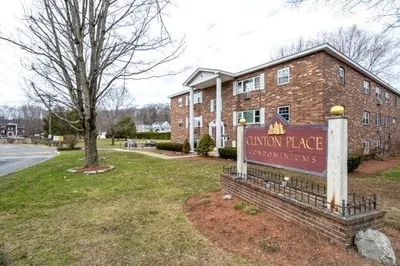39 Berlin St #315