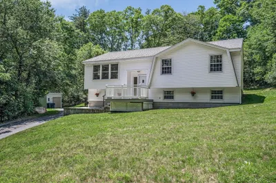 50 Corrine Drive 1