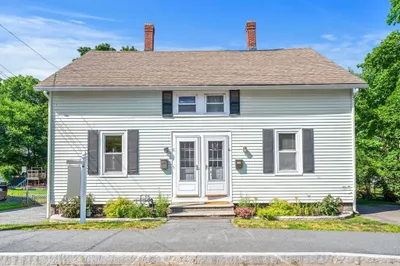 38-40 Pleasant St 1