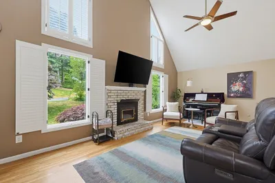 33 Brimstone Way 1