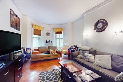 6 Brimmer St #1 1