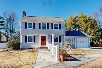 8 Academy Ln 1
