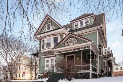 97 College Ave #4