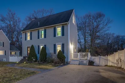 43 Oak Knoll Rd