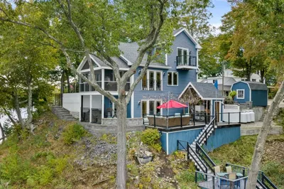 11 Sunset Lane 1