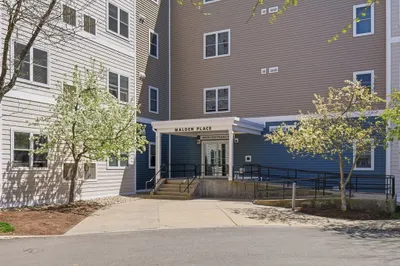 30 Franklin St #427