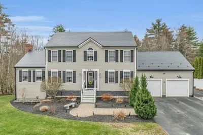 9 Alexandria Ave 1
