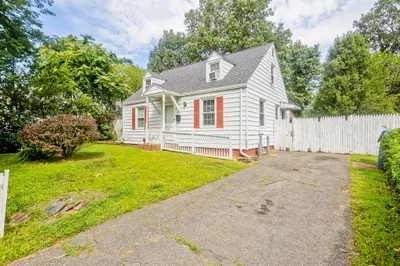 88 Surrey Rd