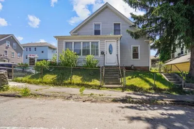 20 Worth St