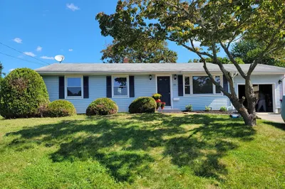 10 Mansfield St