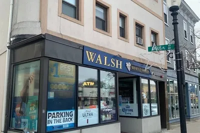 392 Washington St #4
