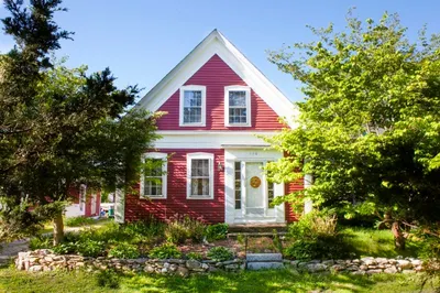 110 Center St 1