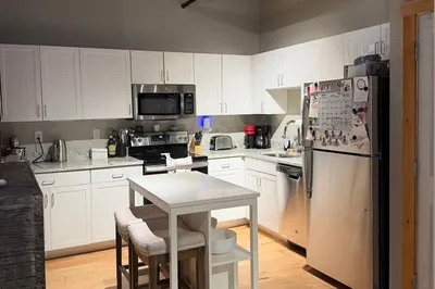 58 13th Street #200