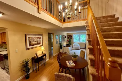 365 Washington St #4