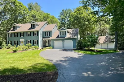 26 New Pond Rd 1