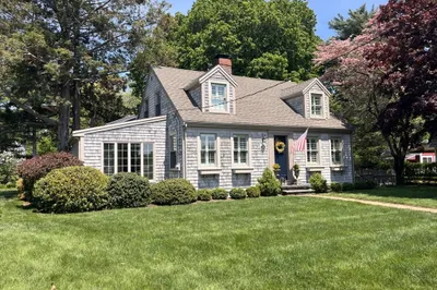 36 Burr Road 1