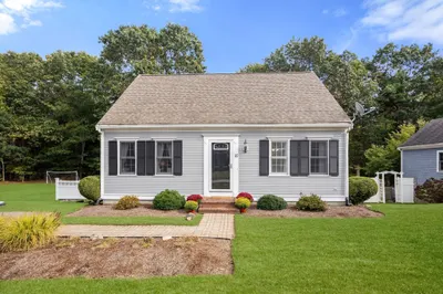 16 Redwood Cir 1