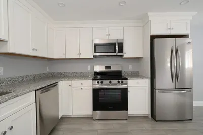 245 Elm Street #B2 1