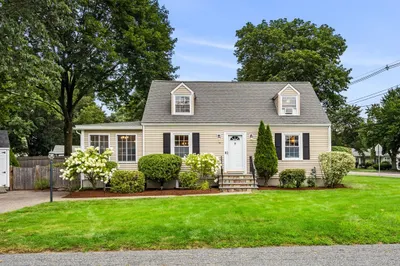 74 Lovering Ave