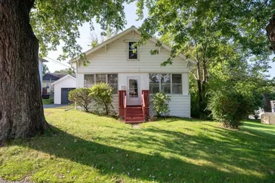 3 Aurilla St 1