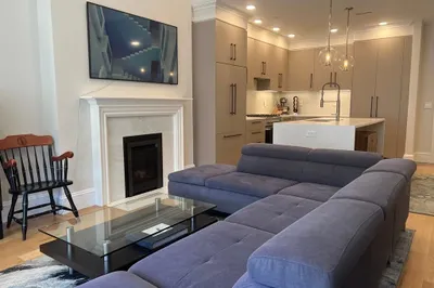 341 Commonwealth Ave #3