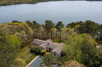 21 High Point Drive 1