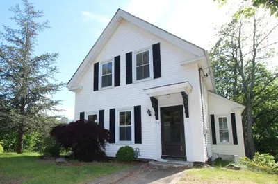 65 School St