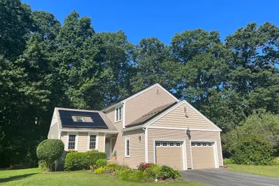 30 Rayburn Dr