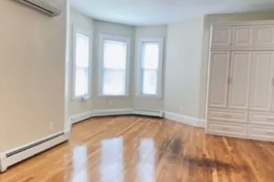 17 Palmer St #1