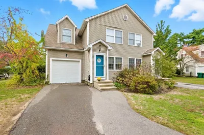 5 Carver Square Blvd #5 1