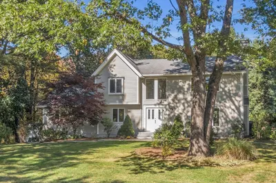 8 Chatham Way 1