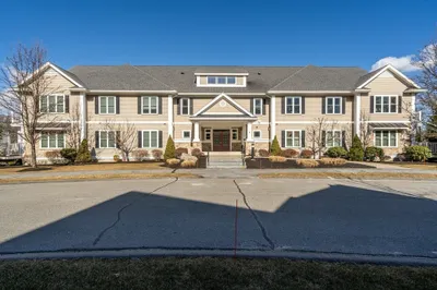 512 Eagles Nest Way #512