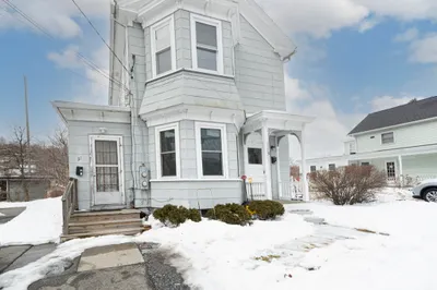 31 Neil St.