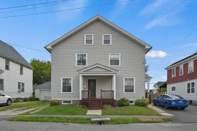 17 Copley Ter 1