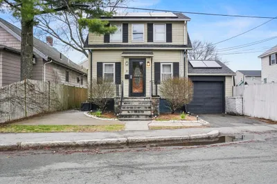 8 Hayes Avenue 1