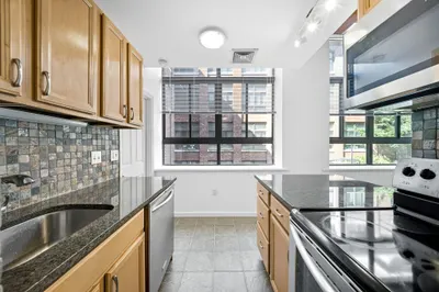 10 Linwood St #U106 1