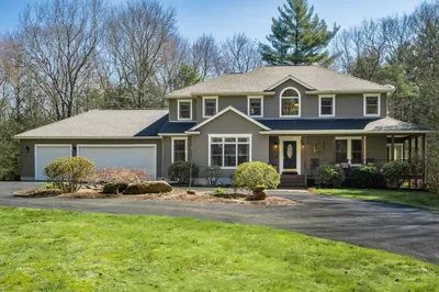 160 Gold St 1