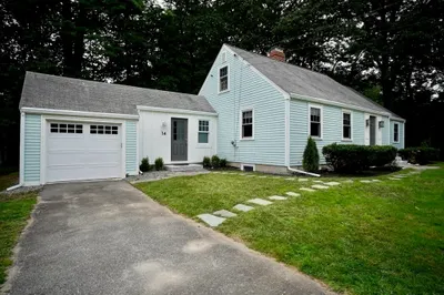 14 Brimbal Ave