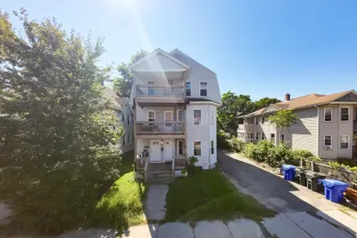 45-47 Bloomfield St 1