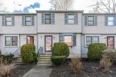 18 Gilmore St #D 1